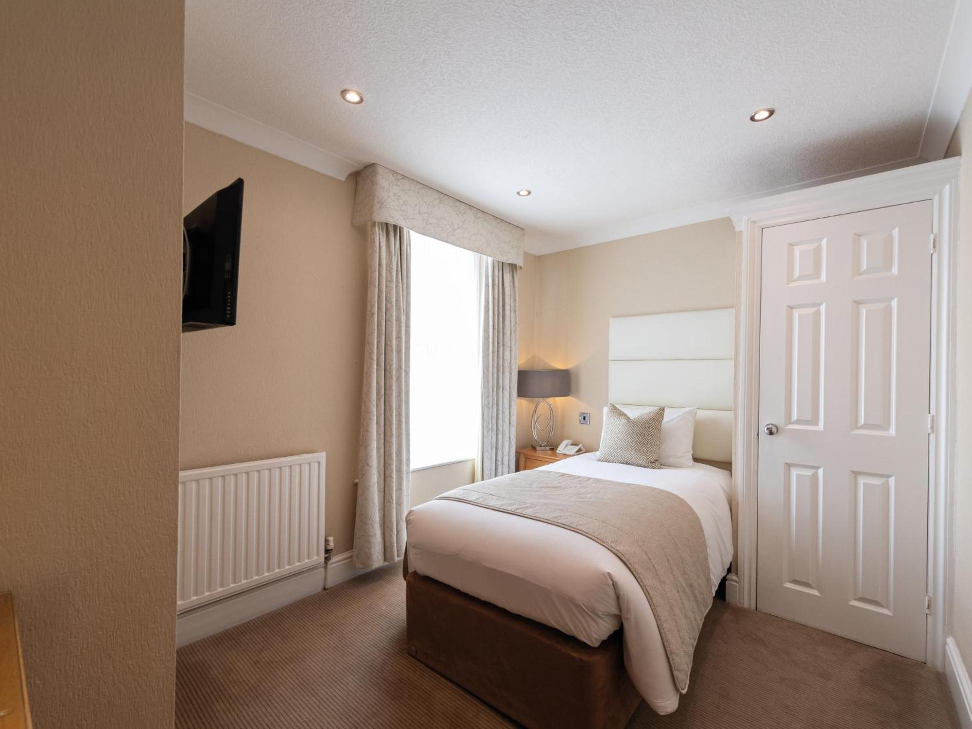 The Royal & Fortescue Hotel Barnstaple Esterno foto