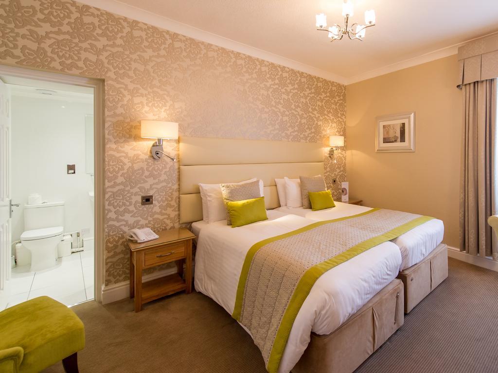 The Royal & Fortescue Hotel Barnstaple Esterno foto